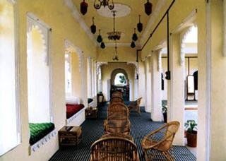 Hôtel Ravla Khempur à Udaipur Extérieur photo