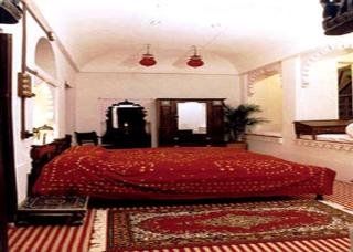 Hôtel Ravla Khempur à Udaipur Extérieur photo